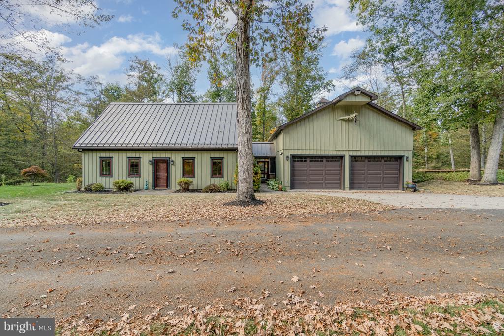 36 SASSAFRAS LANE