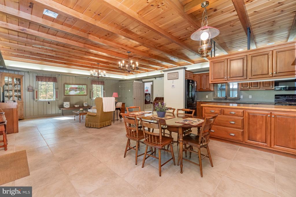 36 SASSAFRAS LANE