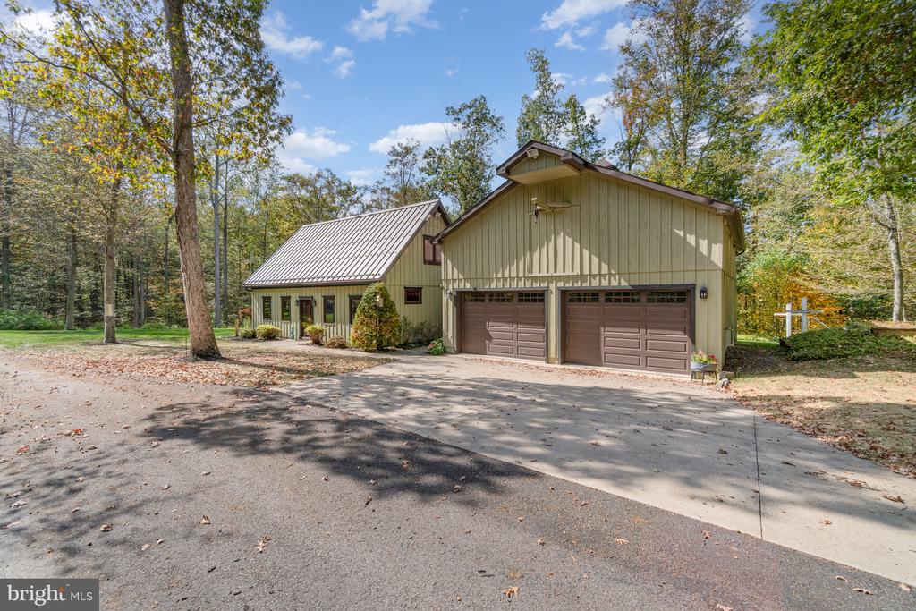 36 SASSAFRAS LANE