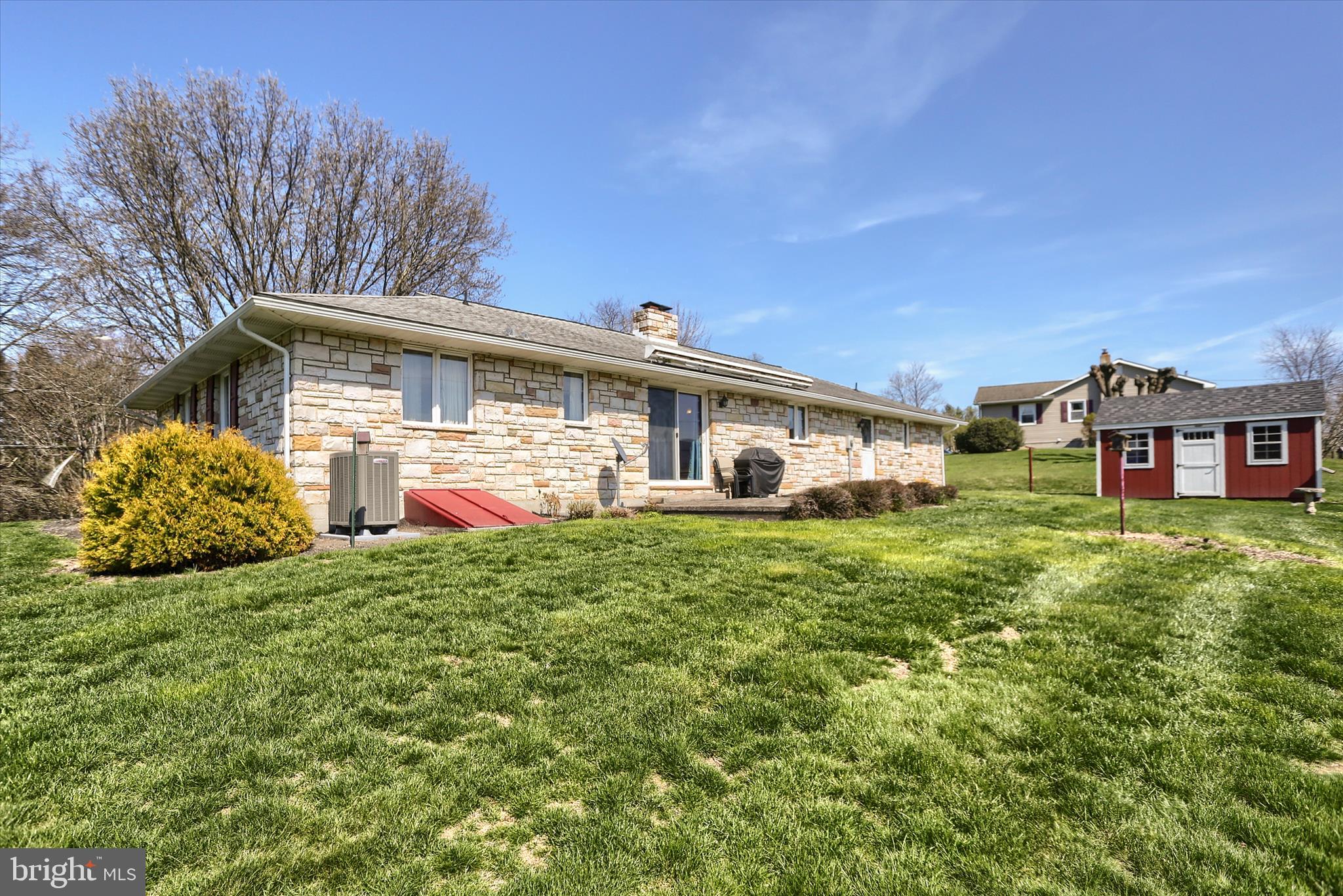 162 OAK DRIVE