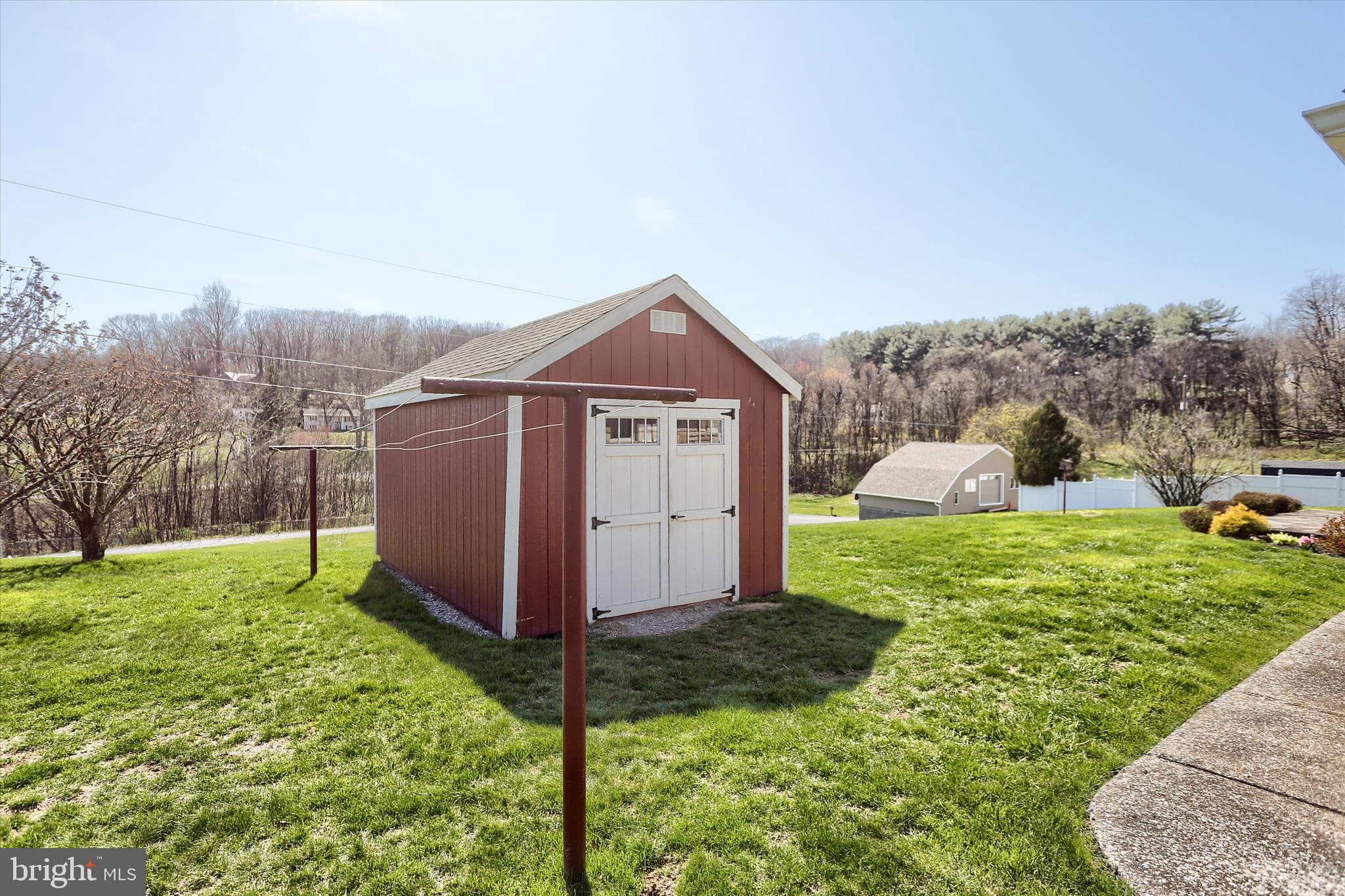 162 OAK DRIVE