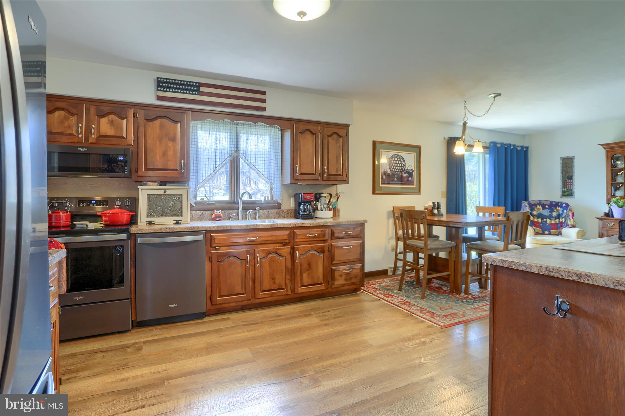 162 OAK DRIVE