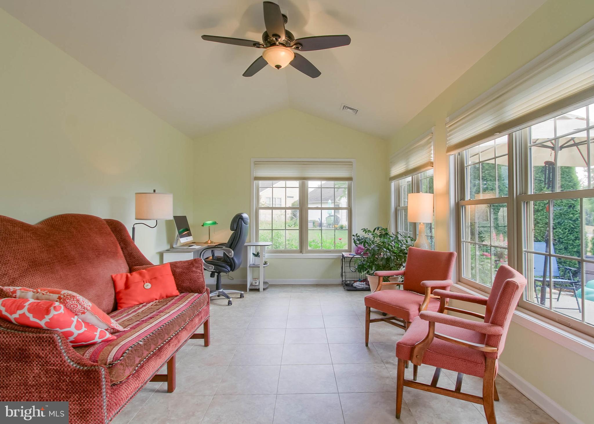 1017 CAMBRIDGE DRIVE