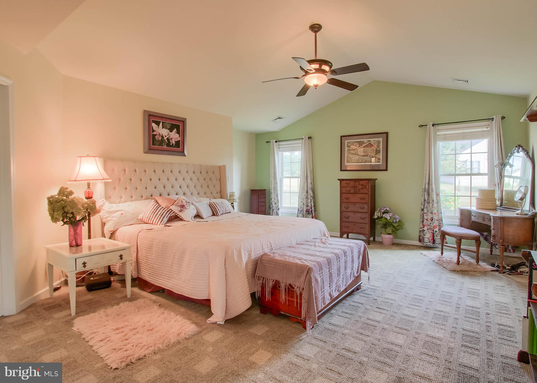 1017 CAMBRIDGE DRIVE