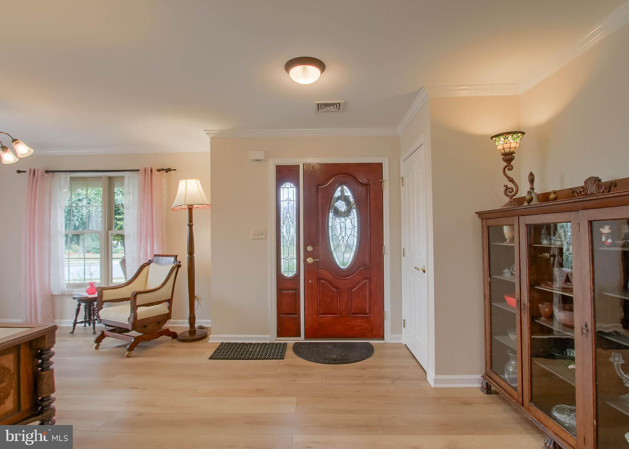 1017 CAMBRIDGE DRIVE