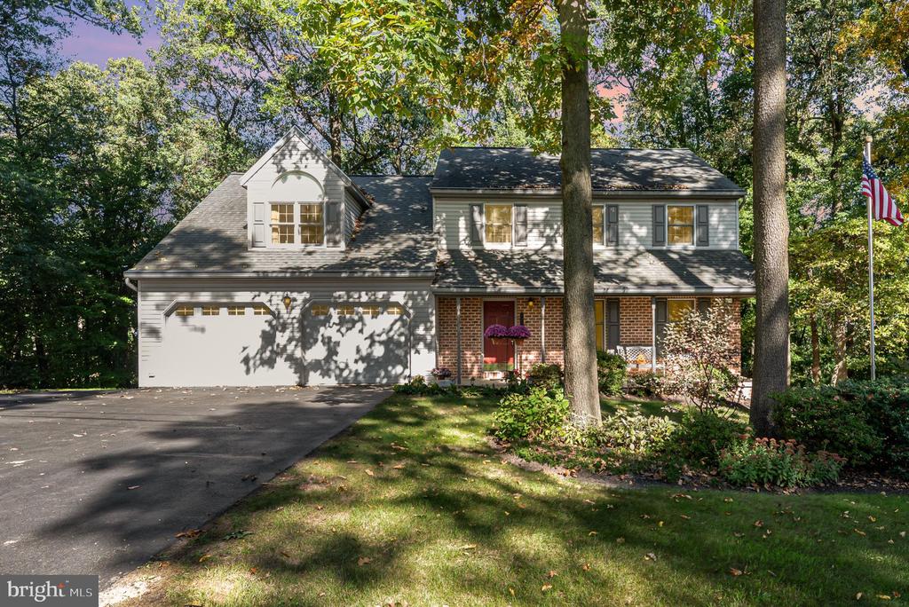 2075 RIDGE ROAD