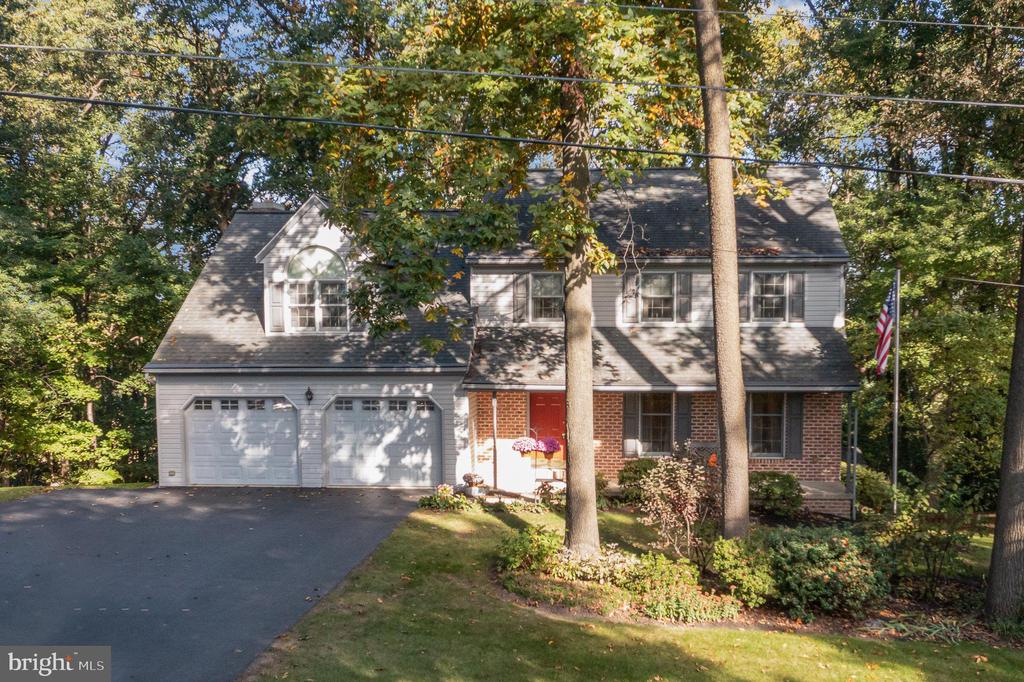 2075 RIDGE ROAD