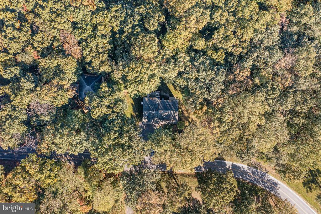 2075 RIDGE ROAD