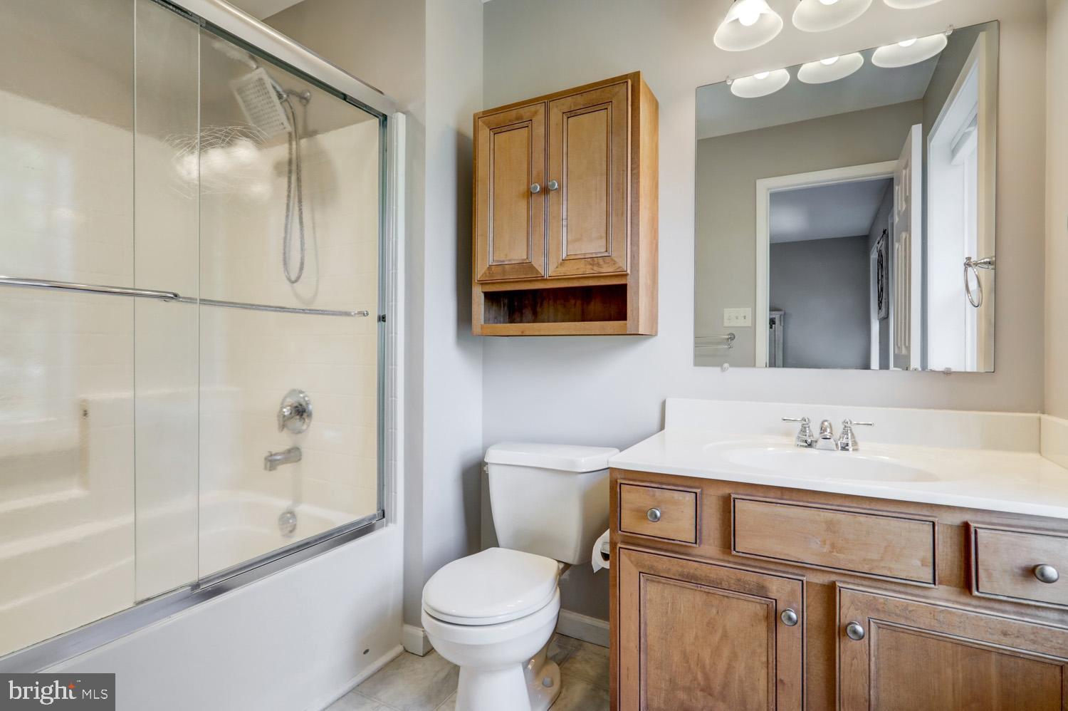 414 SHADETREE BOULEVARD