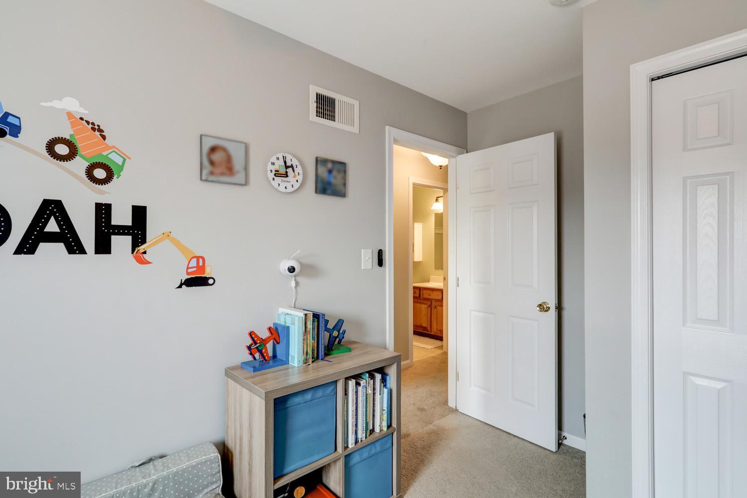 414 SHADETREE BOULEVARD