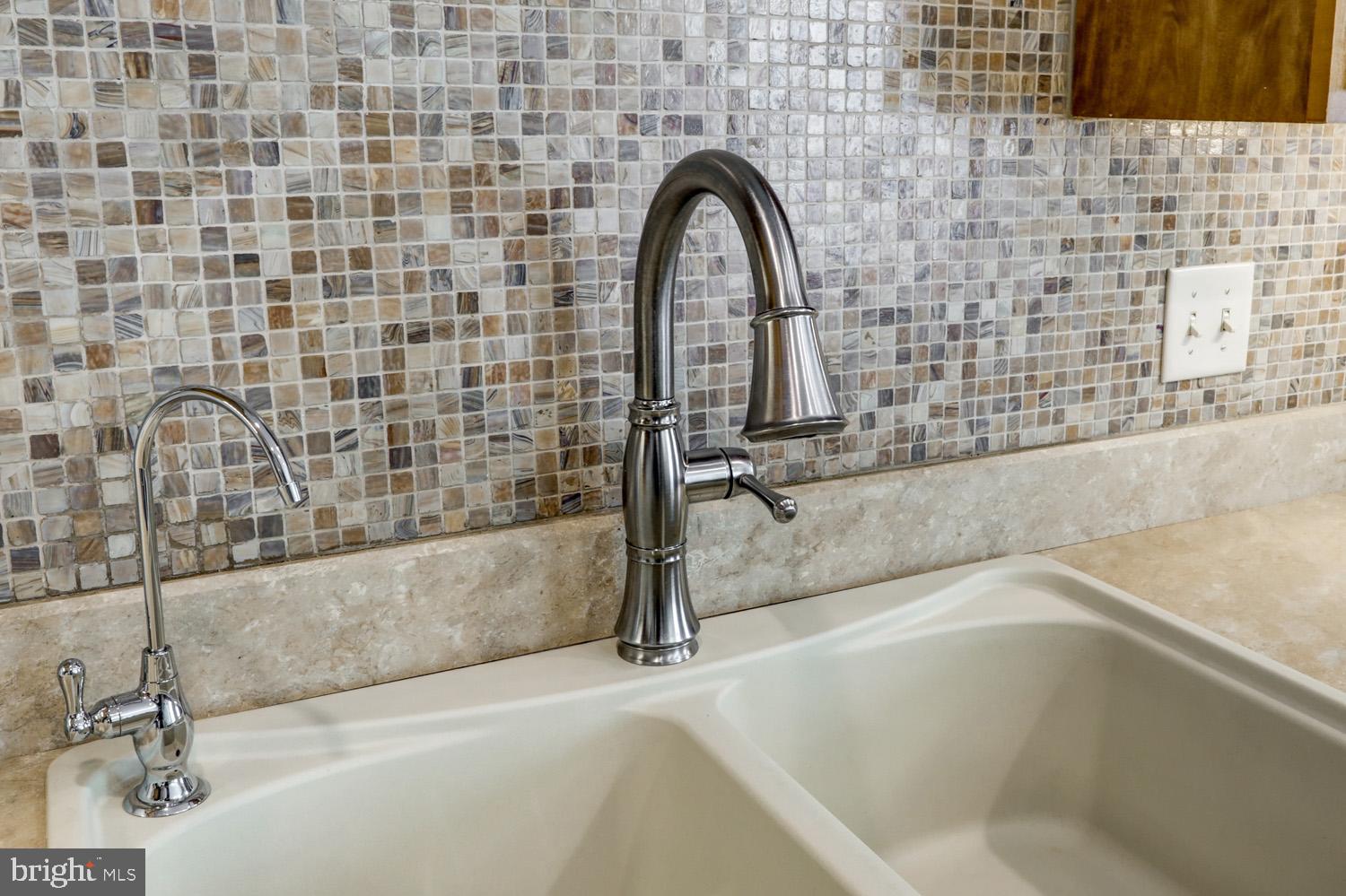 414 SHADETREE BOULEVARD