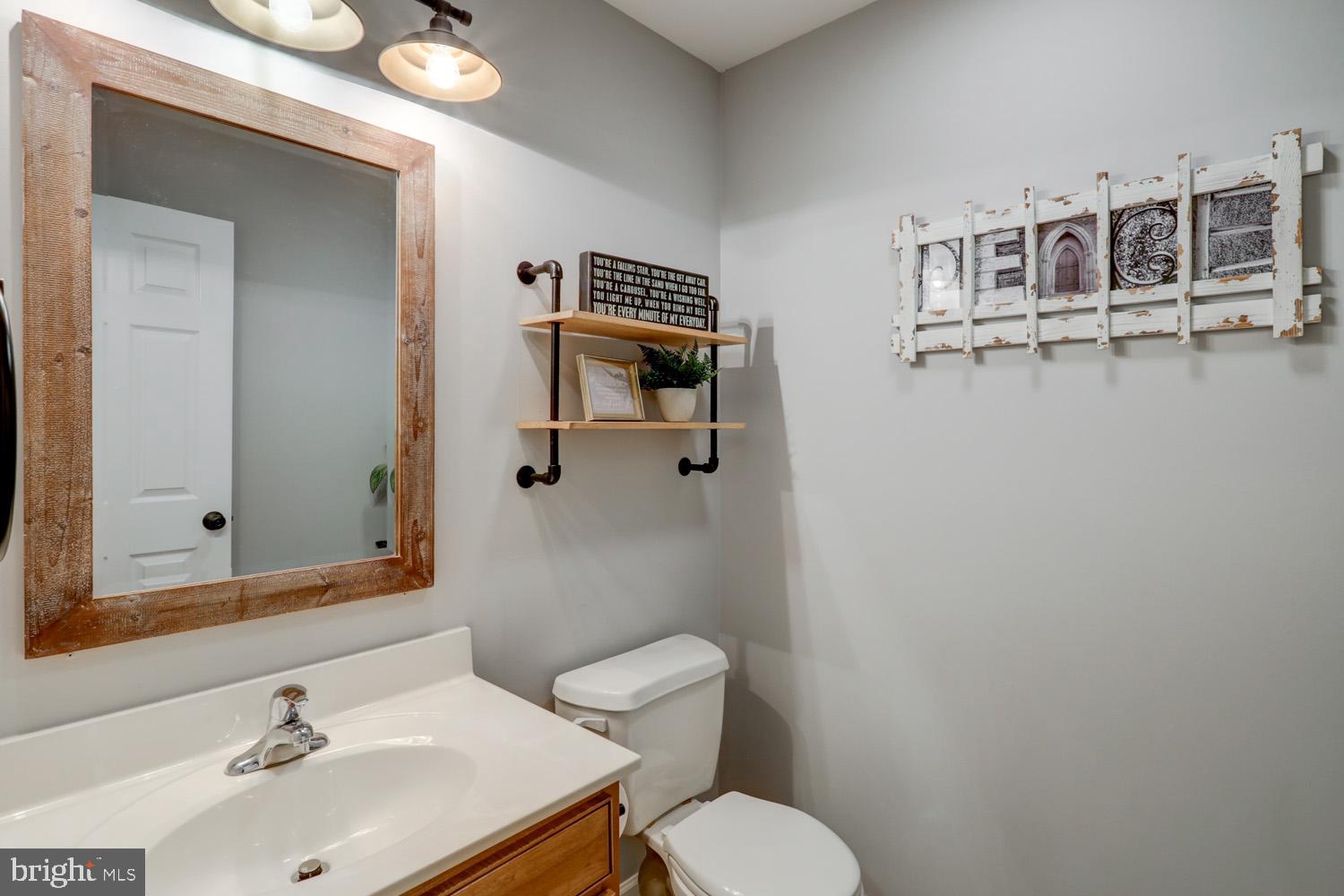 414 SHADETREE BOULEVARD