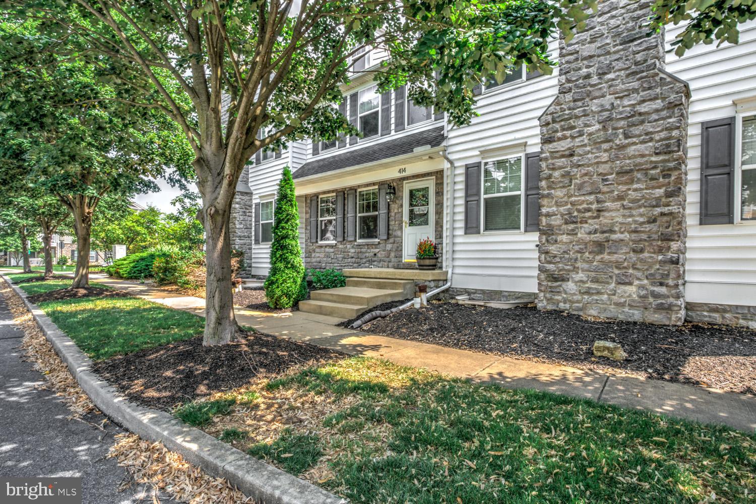 414 SHADETREE BOULEVARD