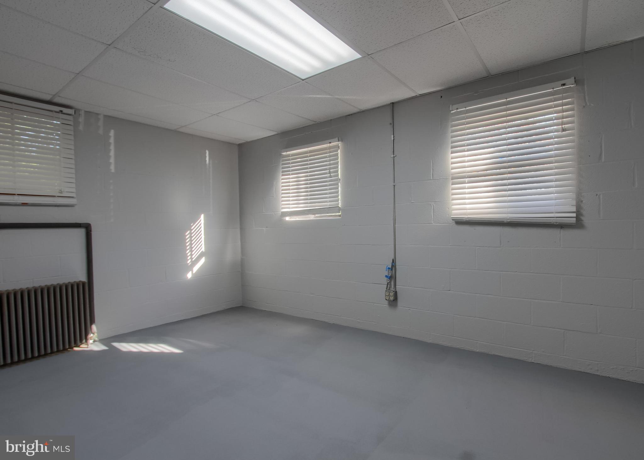 2016 MILLERSVILLE PIKE