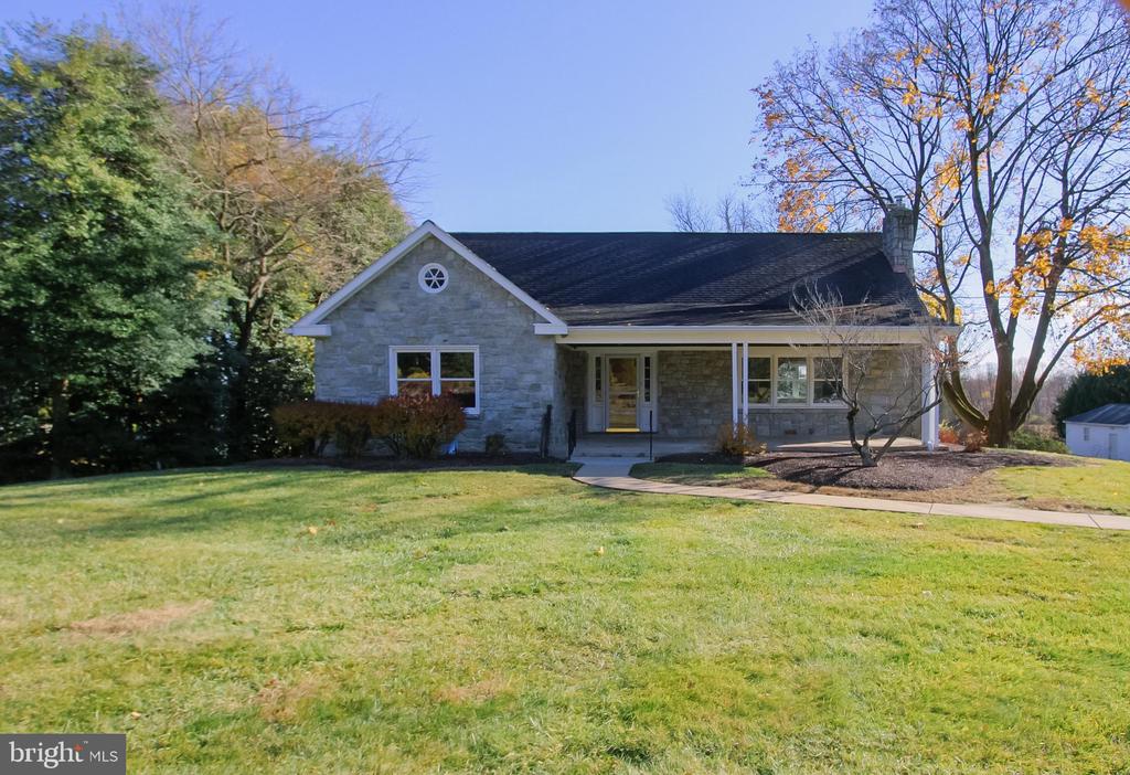 2016 MILLERSVILLE PIKE