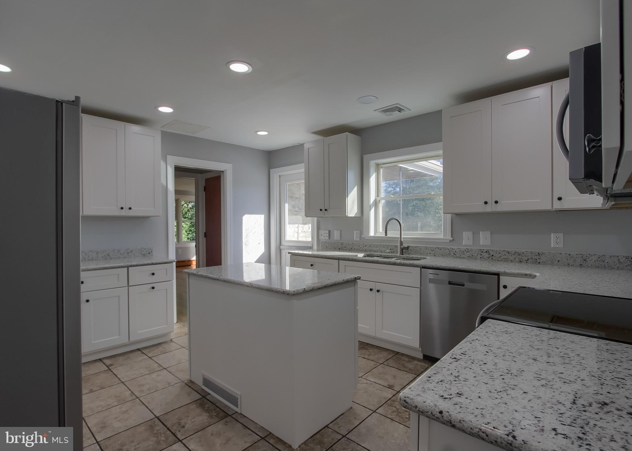 2016 MILLERSVILLE PIKE