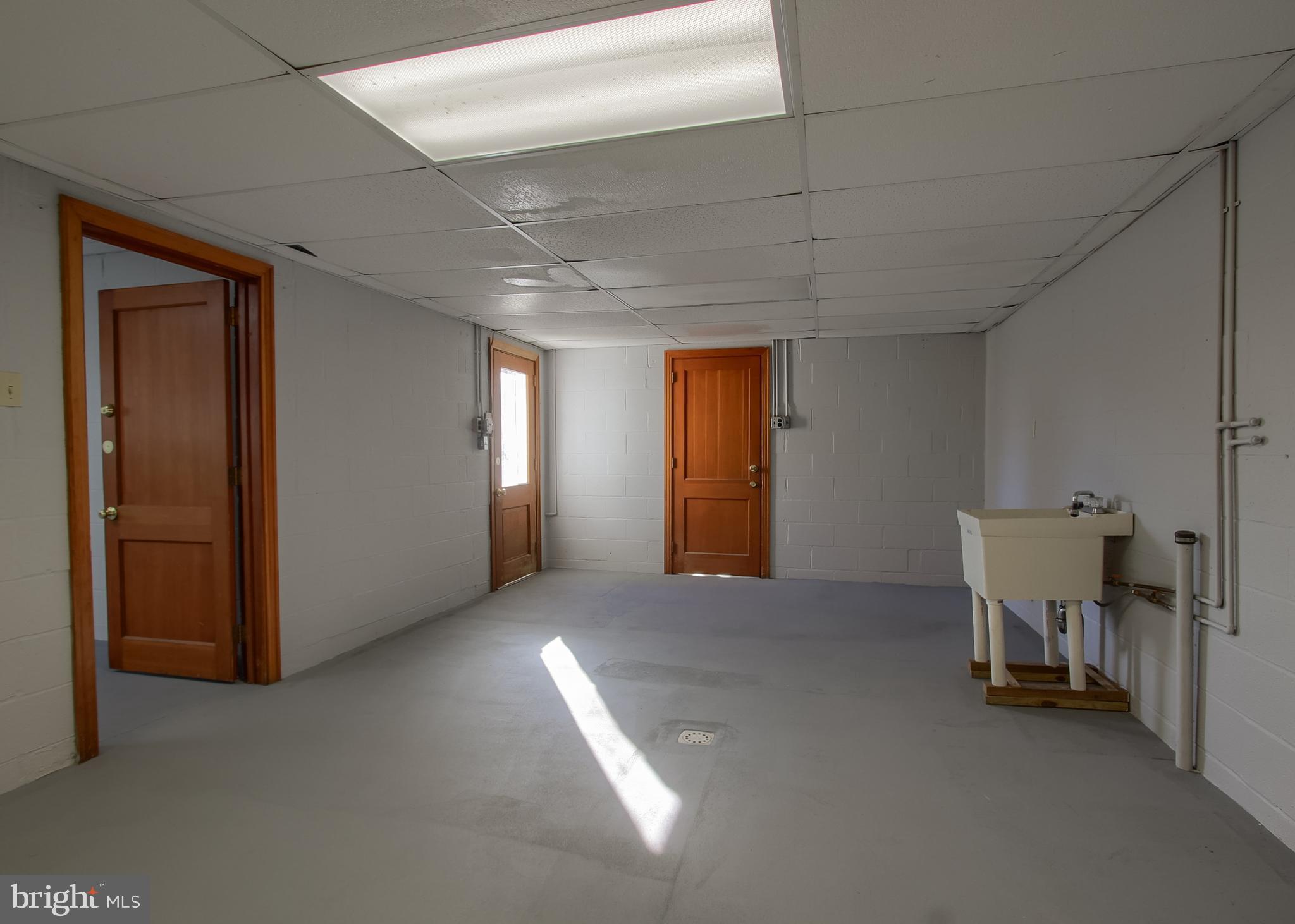 2016 MILLERSVILLE PIKE