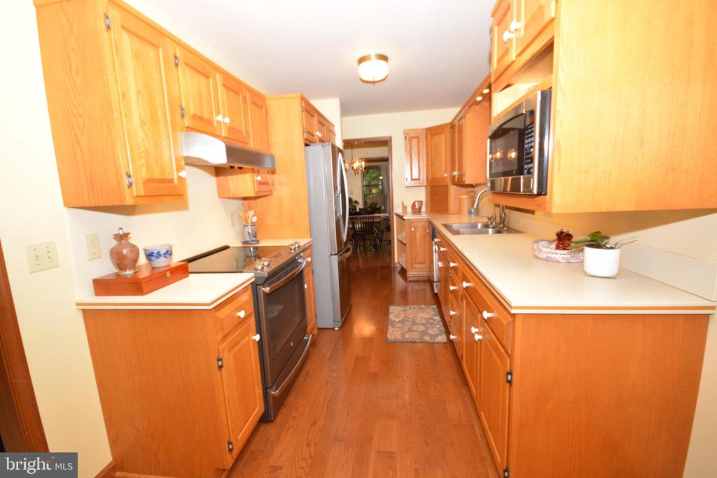 1120 W MAIN STREET