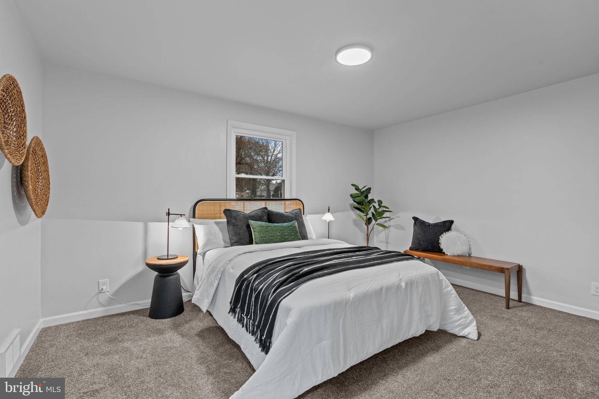 207 CAMPBELLTOWN ROAD