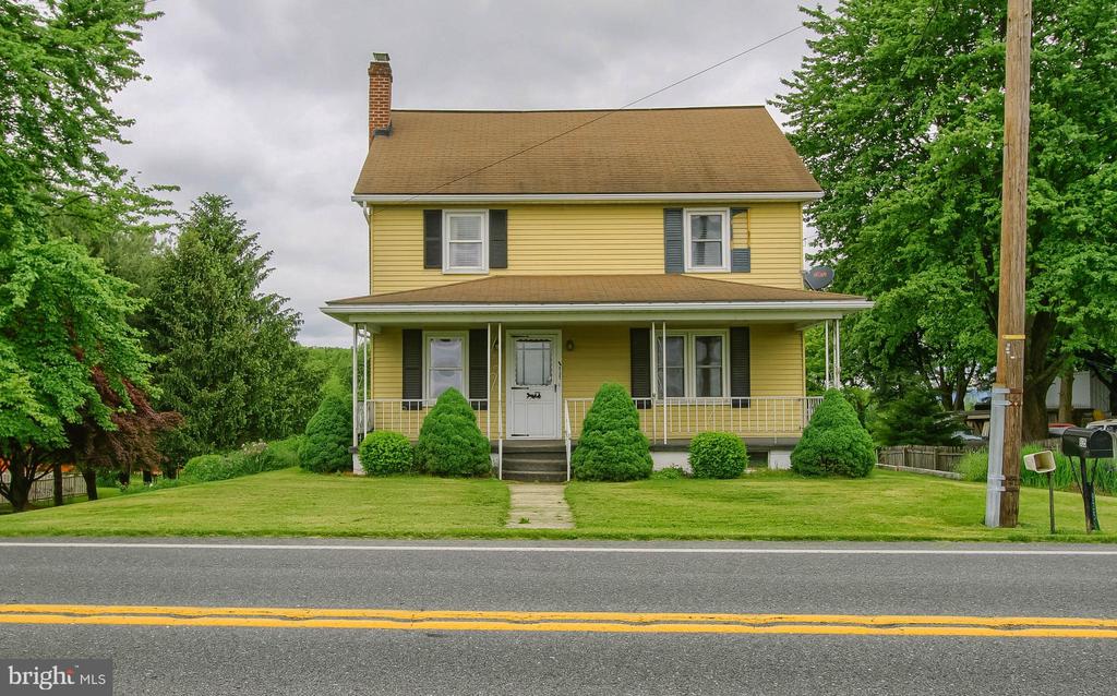 935 N FORGE ROAD