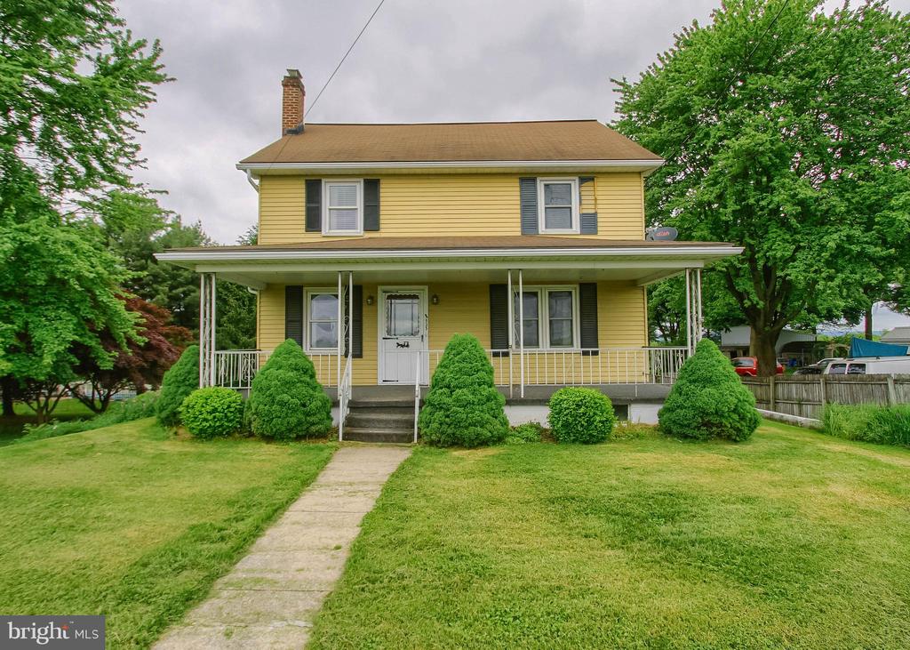 935 N FORGE ROAD
