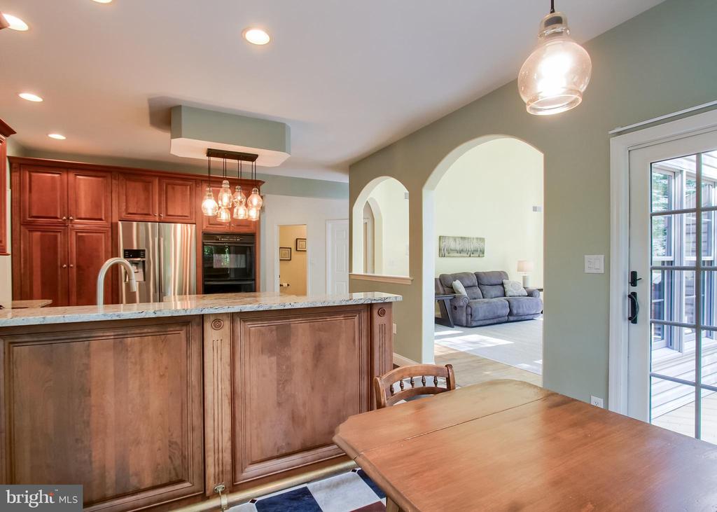 502 WOODLAND CIRCLE