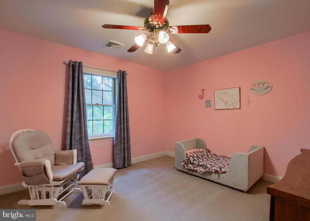 502 WOODLAND CIRCLE