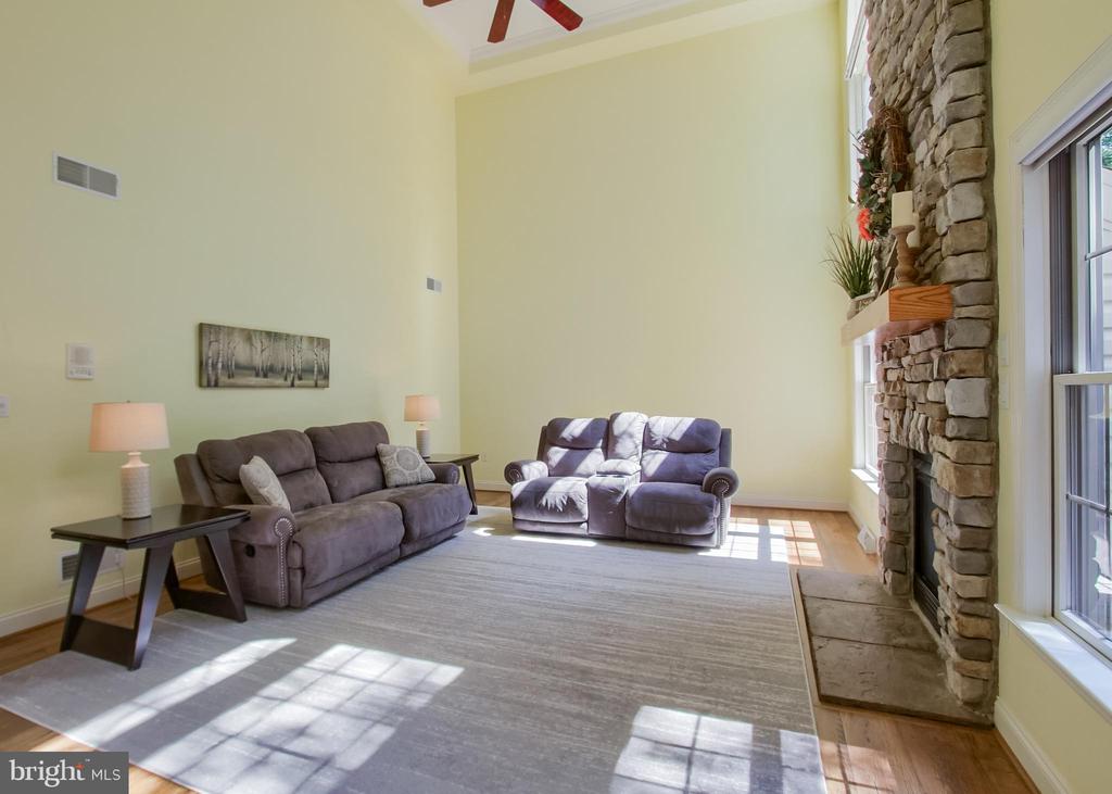 502 WOODLAND CIRCLE
