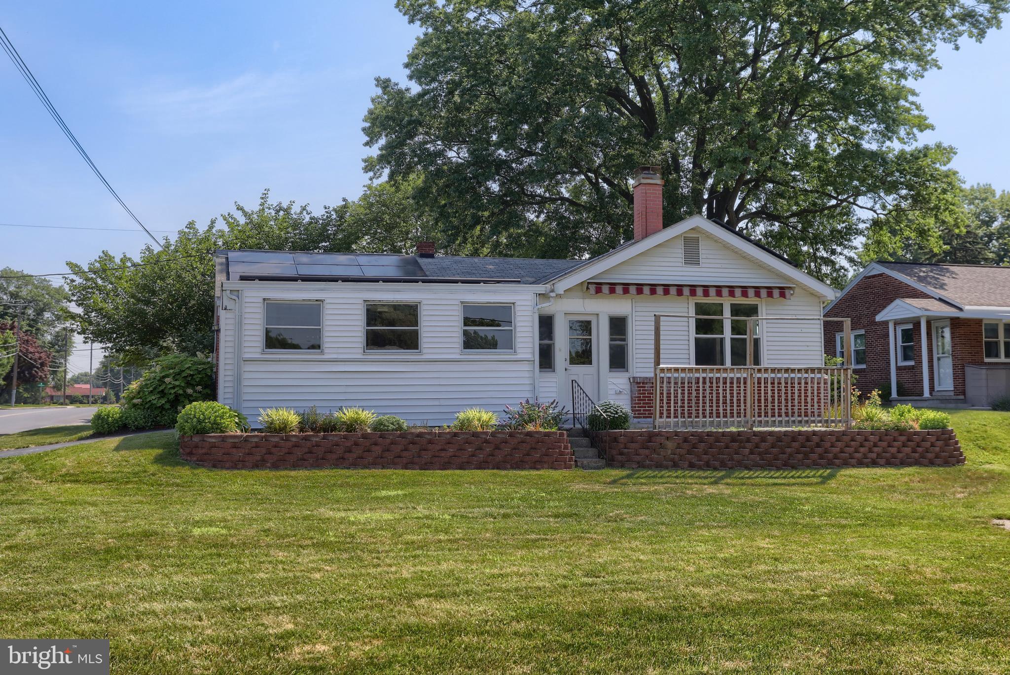 811 S HARRISON STREET