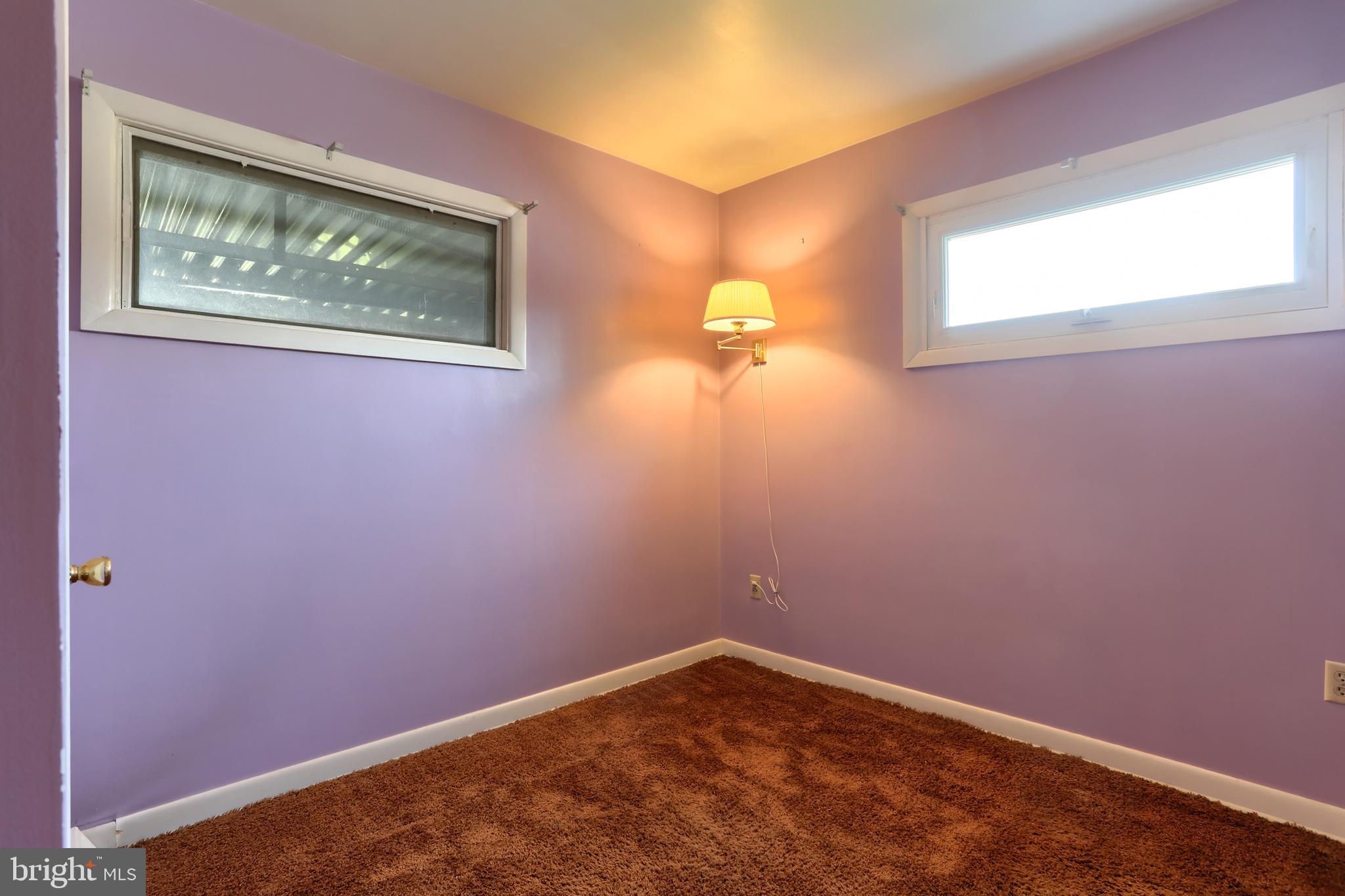 811 S HARRISON STREET