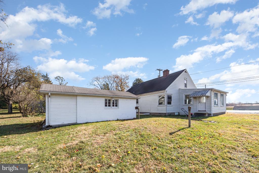 735 W MAIN STREET