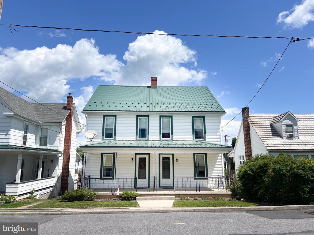 15 - 17 NORTH MANN AVENUE