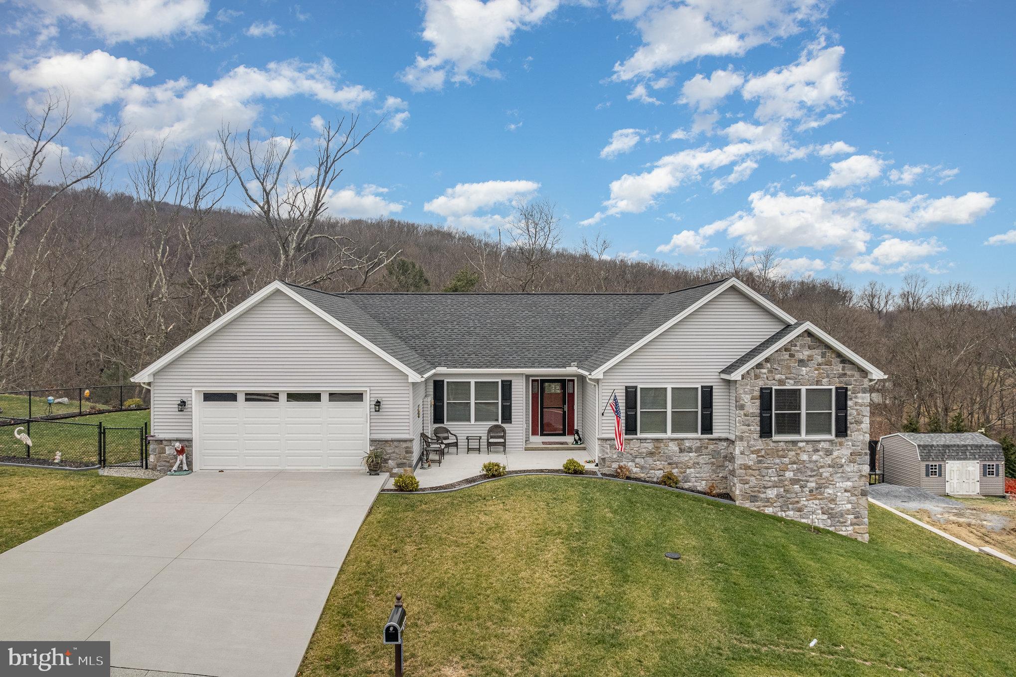 306 WHITETAIL TERRACE