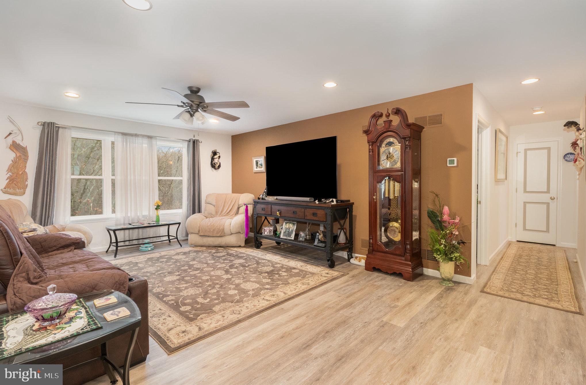 306 WHITETAIL TERRACE