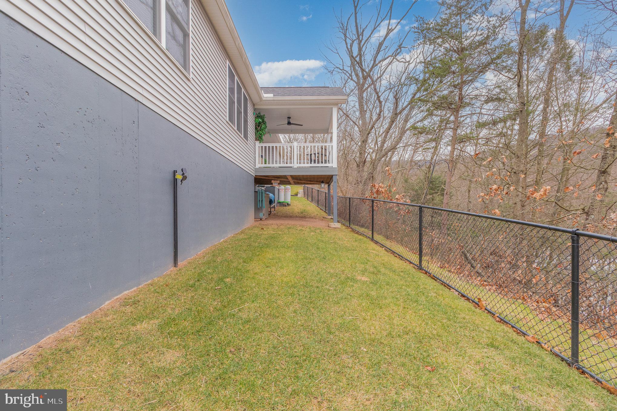 306 WHITETAIL TERRACE