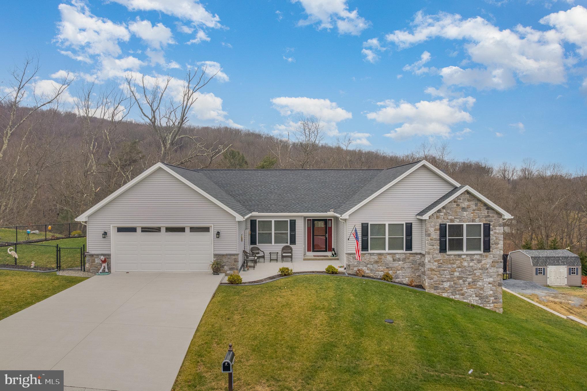 306 WHITETAIL TERRACE