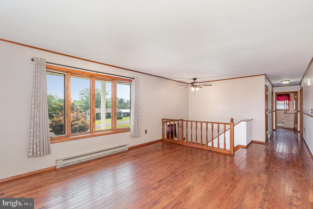 141 HUGGINS ROAD