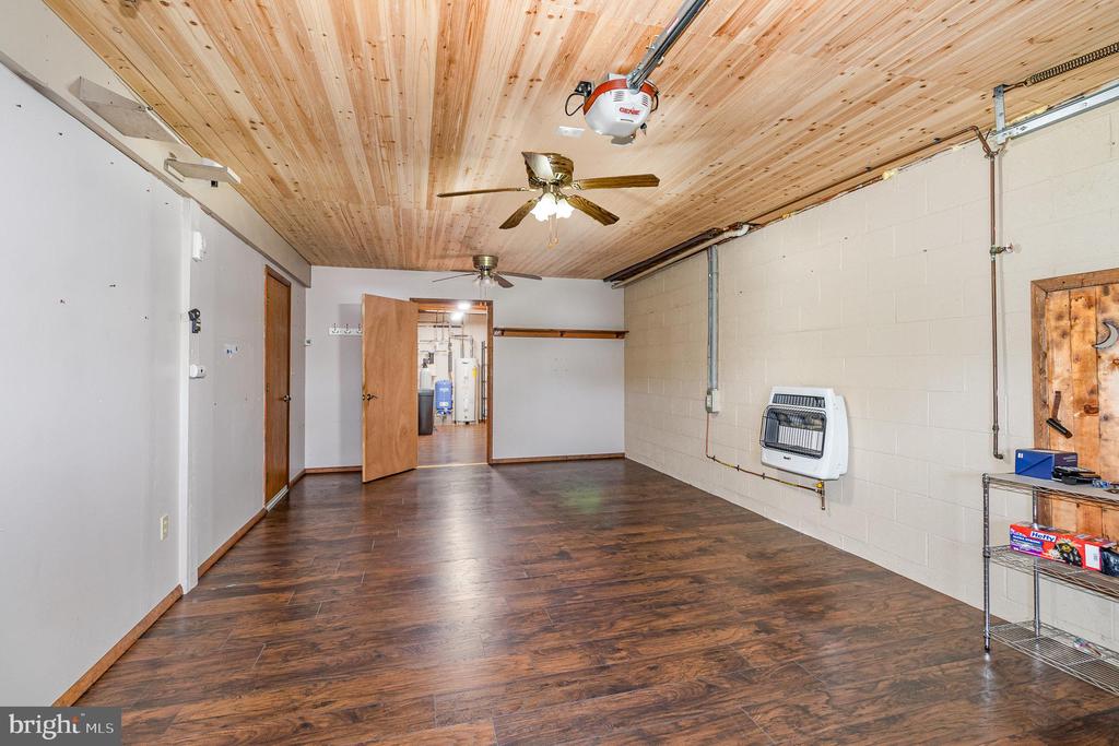 141 HUGGINS ROAD