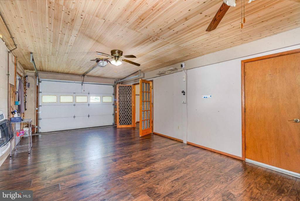141 HUGGINS ROAD