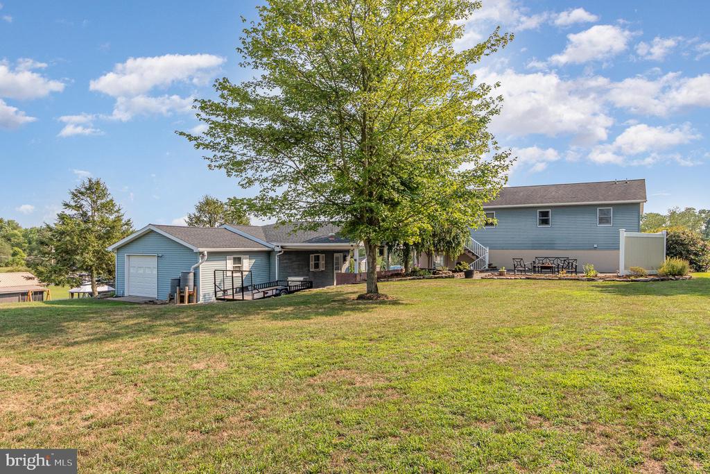 141 HUGGINS ROAD