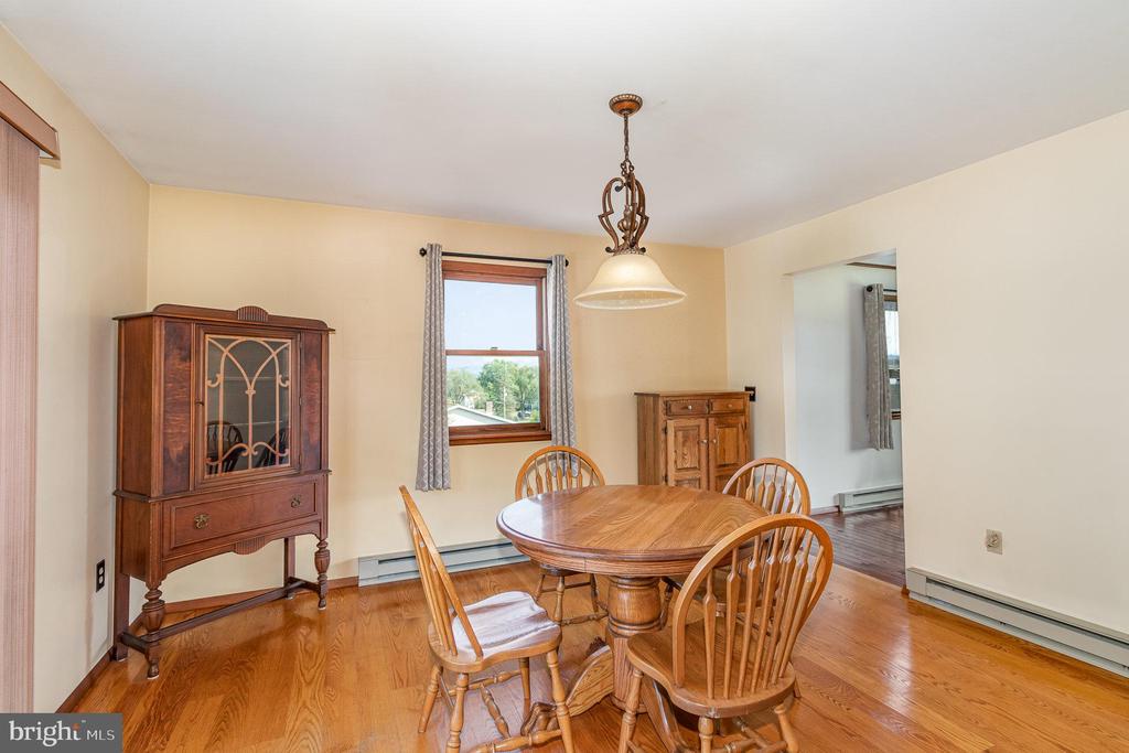 141 HUGGINS ROAD