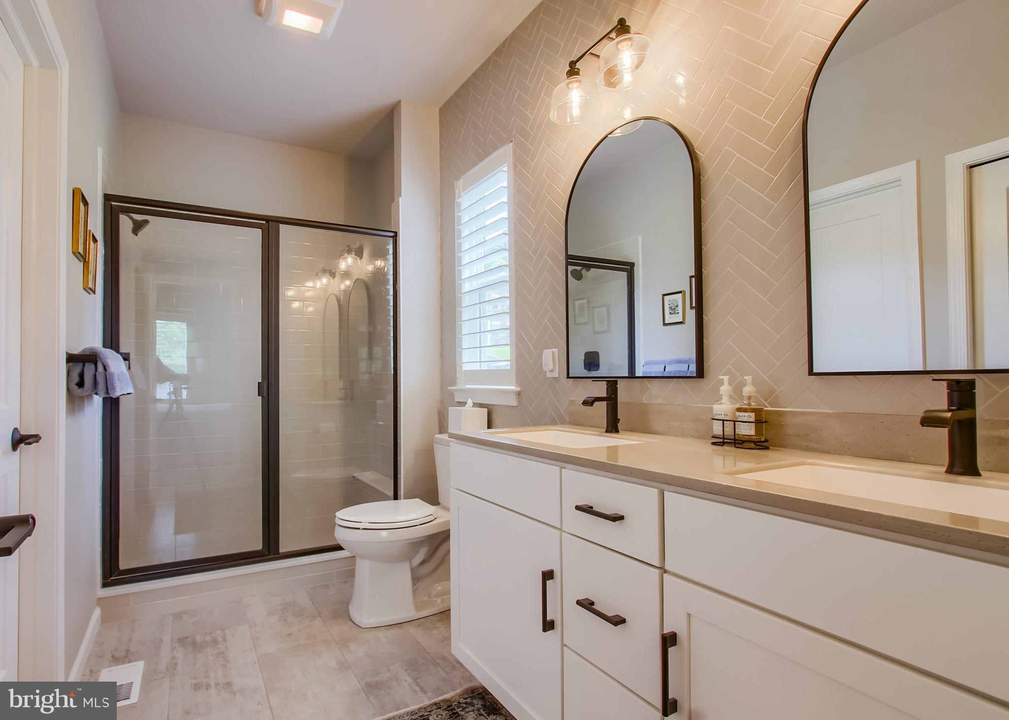 207 ROCKVILLE BOULEVARD