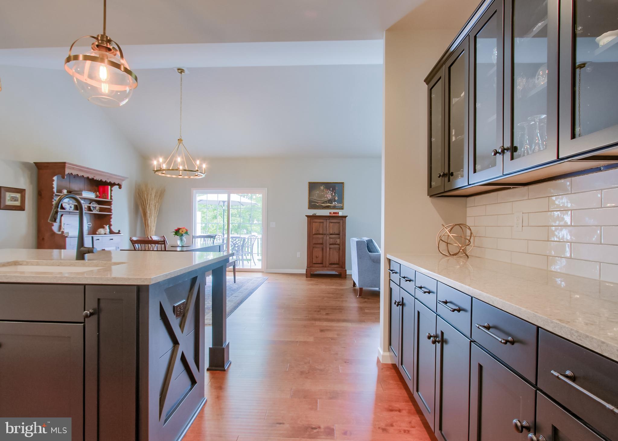 207 ROCKVILLE BOULEVARD