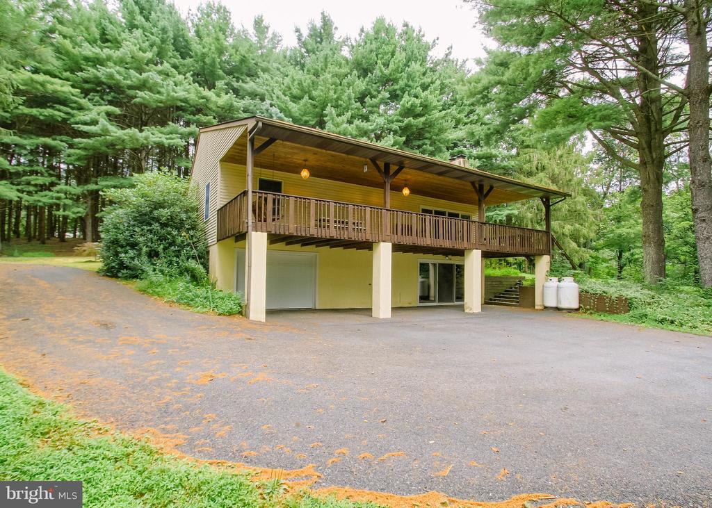 17 MARION DRIVE