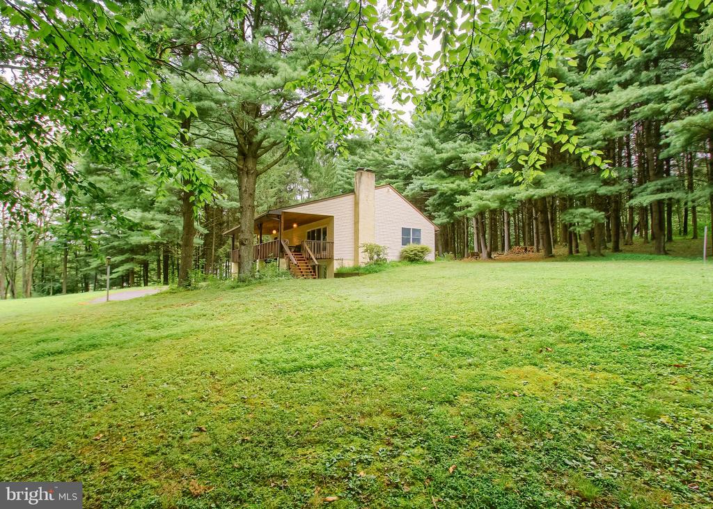 17 MARION DRIVE