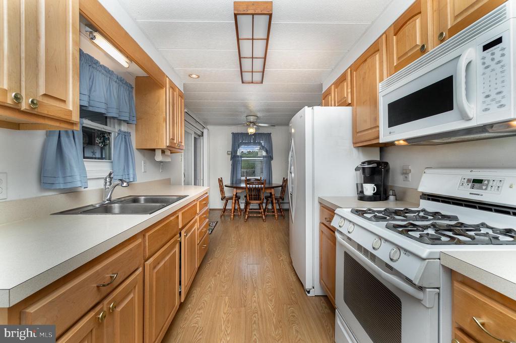 1743 W MAIN STREET