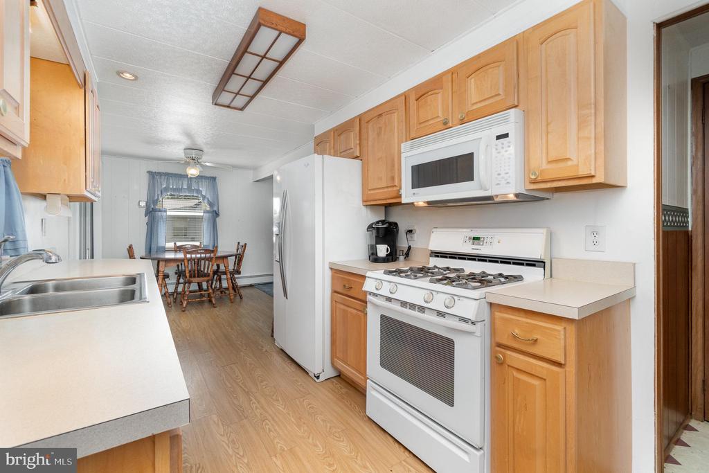 1743 W MAIN STREET