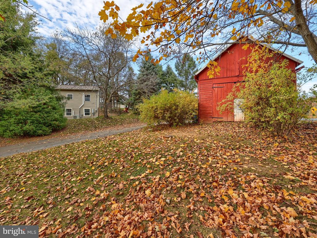341 SHUEY ROAD
