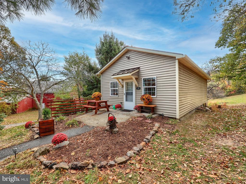 341 SHUEY ROAD