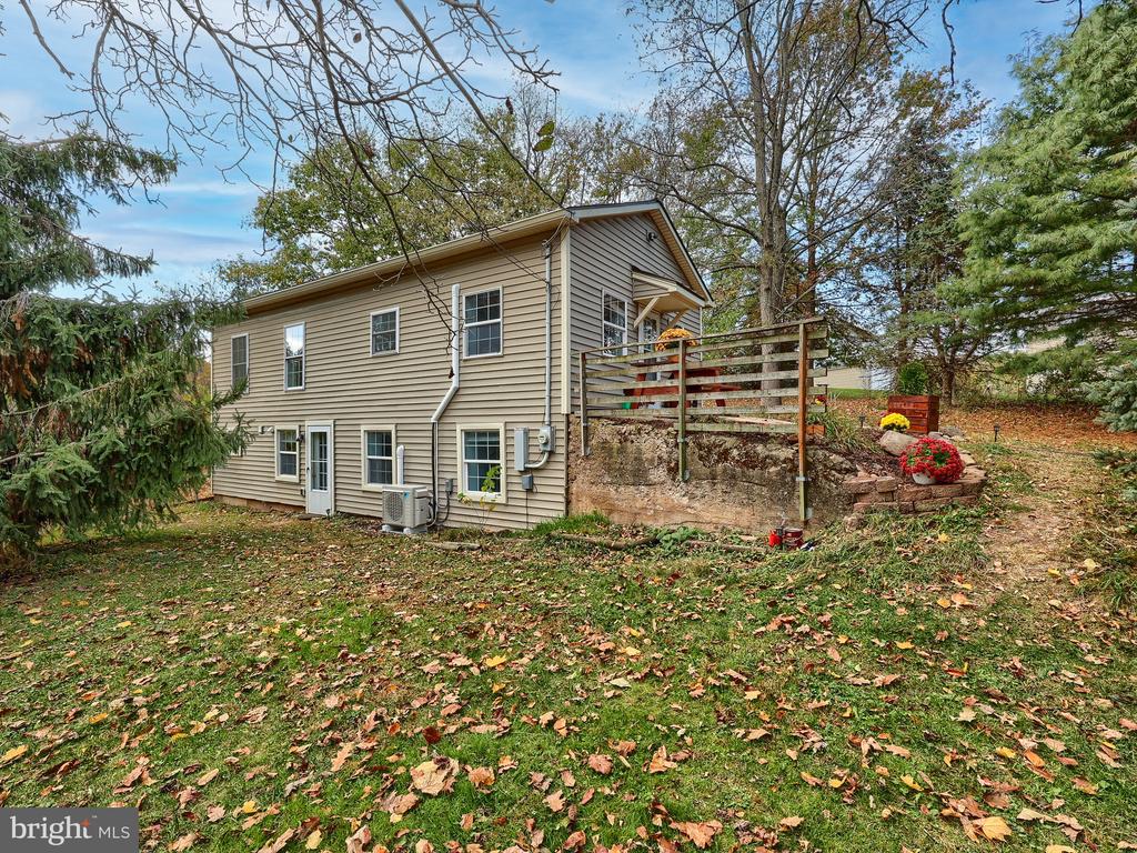 341 SHUEY ROAD